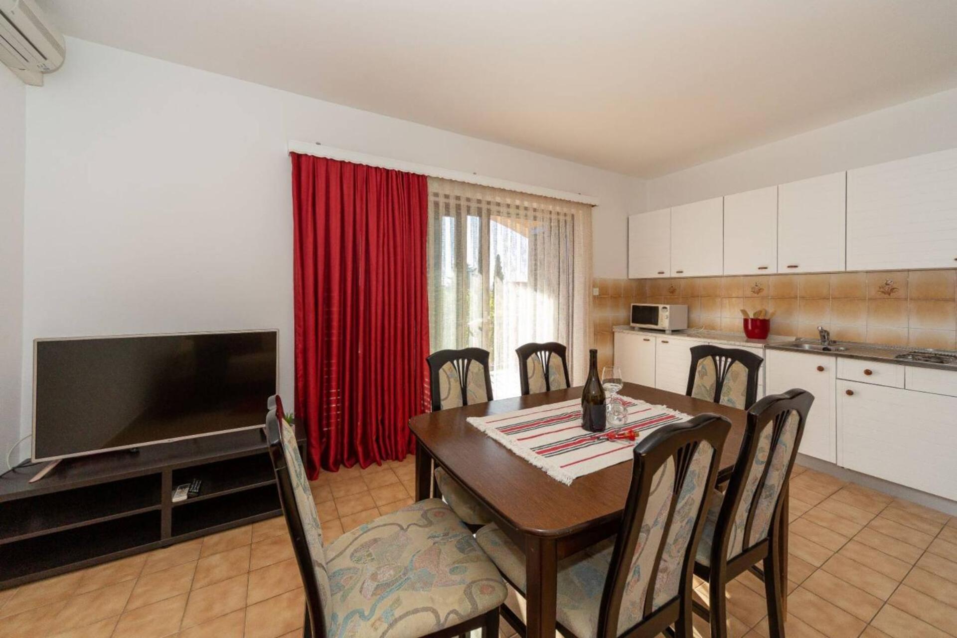 Three Bedroom Apartment In Biograd Weißenburg Exterior foto
