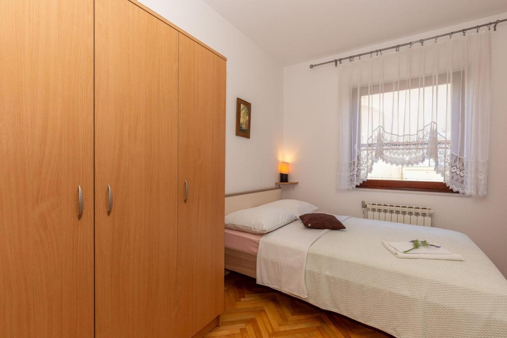 Three Bedroom Apartment In Biograd Weißenburg Exterior foto